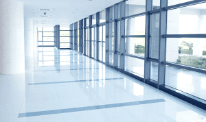 Zaščita tal odstranjevanje premazov in premazovanje