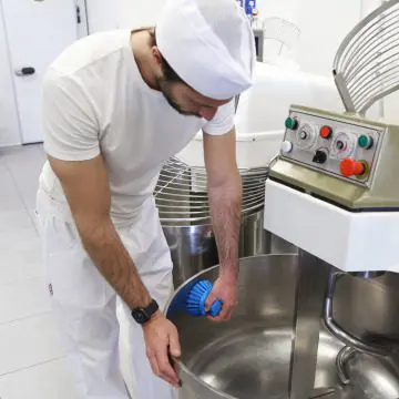 Okrogla ščetka z ročajem Igeax, modra vikan