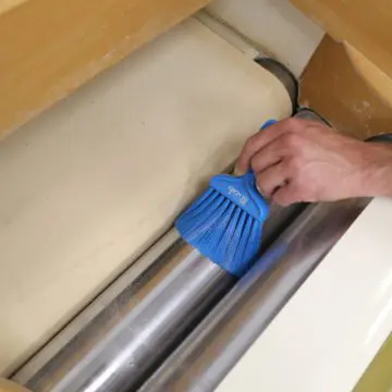Večnamenska ščetka Igeax, modra za živilsko industrijo