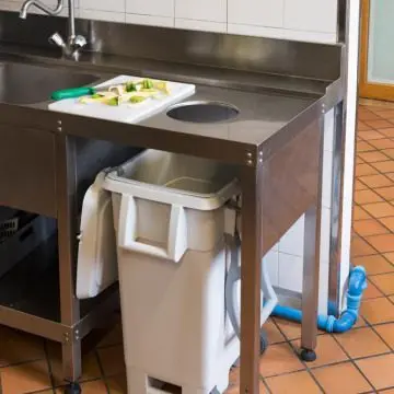 Koš za kuhinjo TTS 70L bin