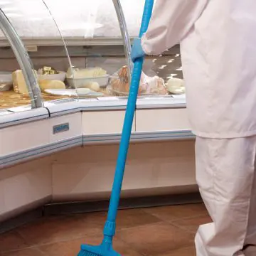 Higienska metla Igeax, modra, srednja trdota 50cm živilska industrija Vikan