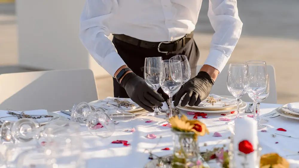Rokavice za stik z živili črne Reflexx n81 catering