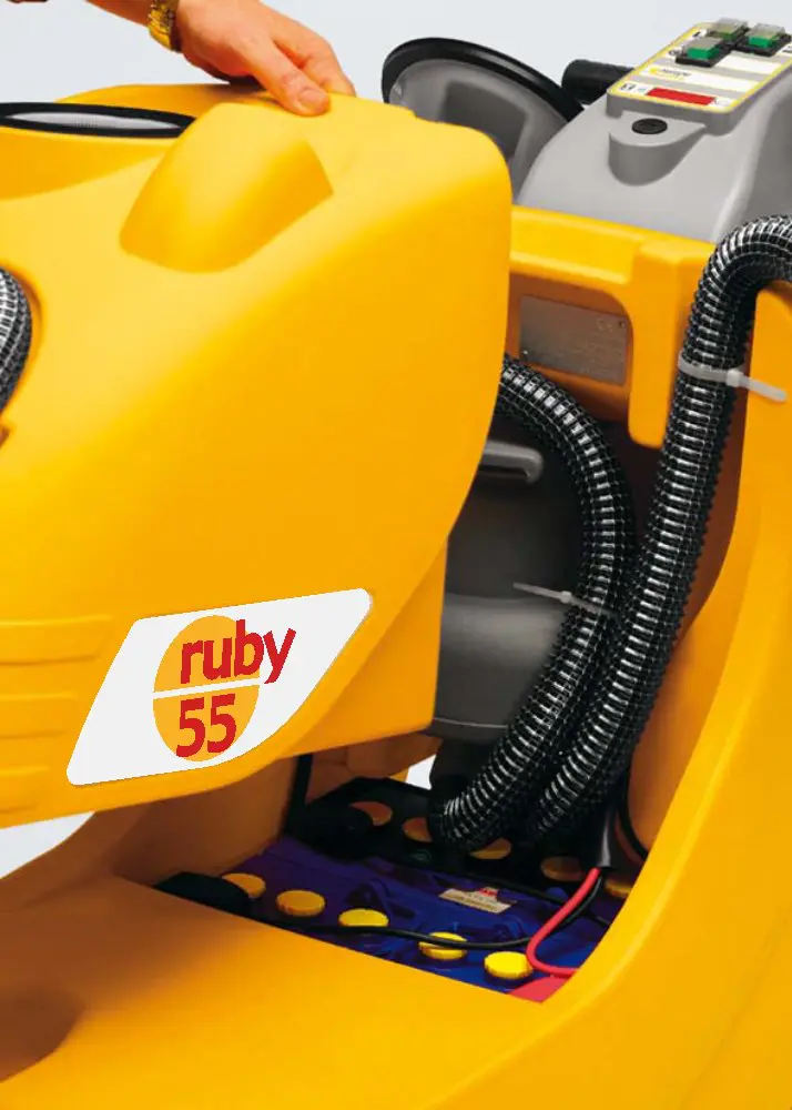 Stroj za čiščenje Adiatek Ruby 55 Stroj za čiščenje Adiatek Ruby 55