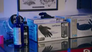 Kaj pomenijo oznake na rokavicah za enkratno uporabo?