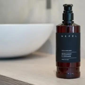 Tekoče milo za roke in obraz Nefel Bergamot Vervain 480 ml