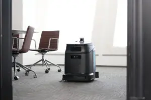 Na kaj paziti pri izbiri robotskega čistilnega stroja?