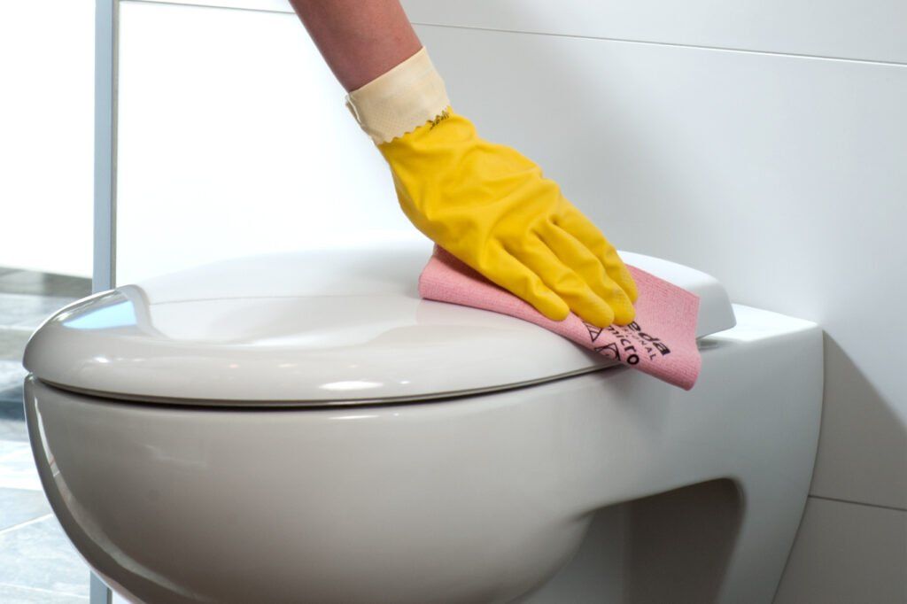 5 nasvetov za čiščenje in razkuževanje sanitarij